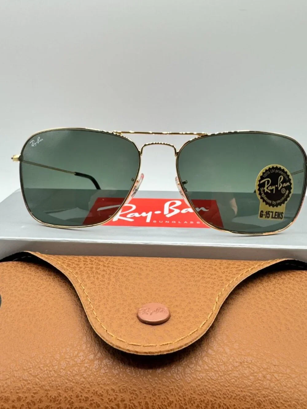 Ray-Ban Caravans Gold Frame Sunglasses with G15 Green Lenses